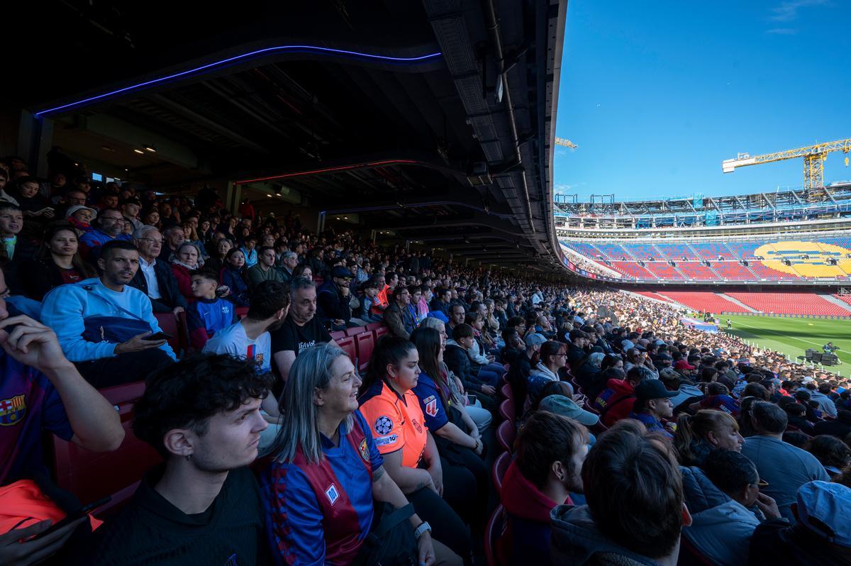 Primer entreno del Barça en el renovado Camp Nou