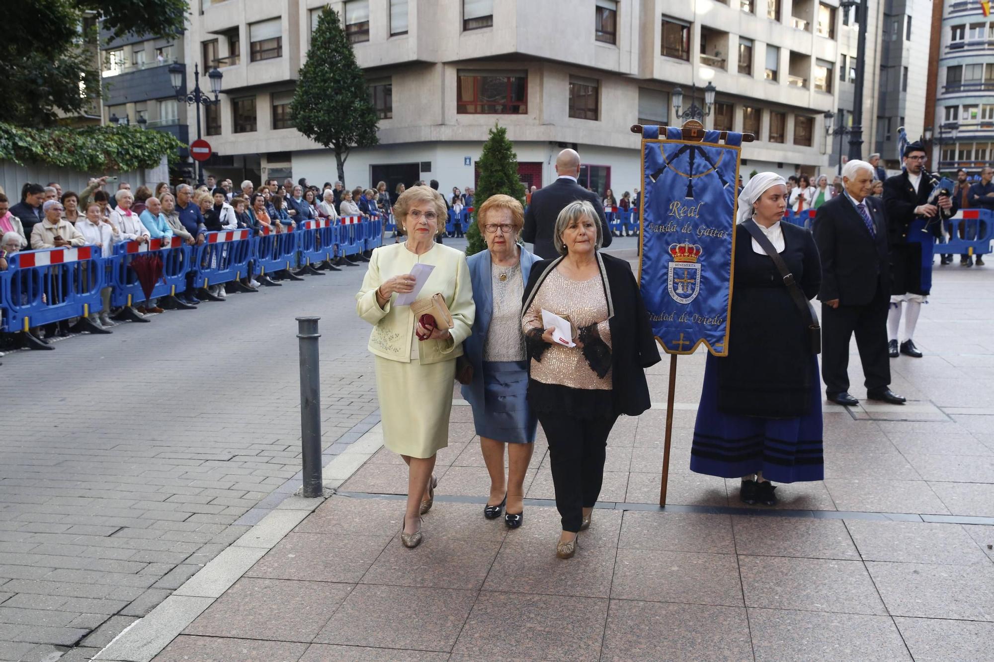 EN IMÁGENES: La Familia Real asiste en Oviedo al concierto de los premios "Princesa de Asturias"