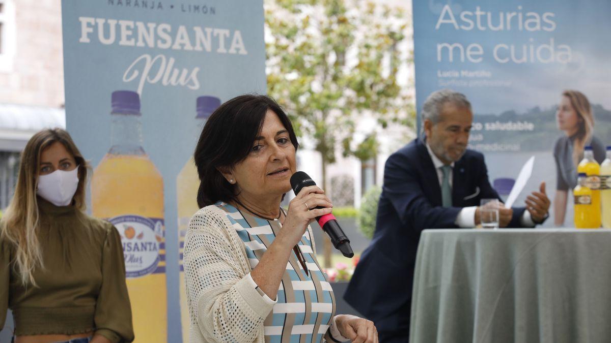 Esther Cueli durante una presentación de nuevos productos de Aguas de Fuensanta.