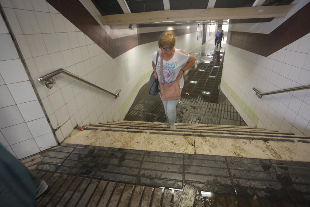 La estación de metro Turia, afectada por las lluvias