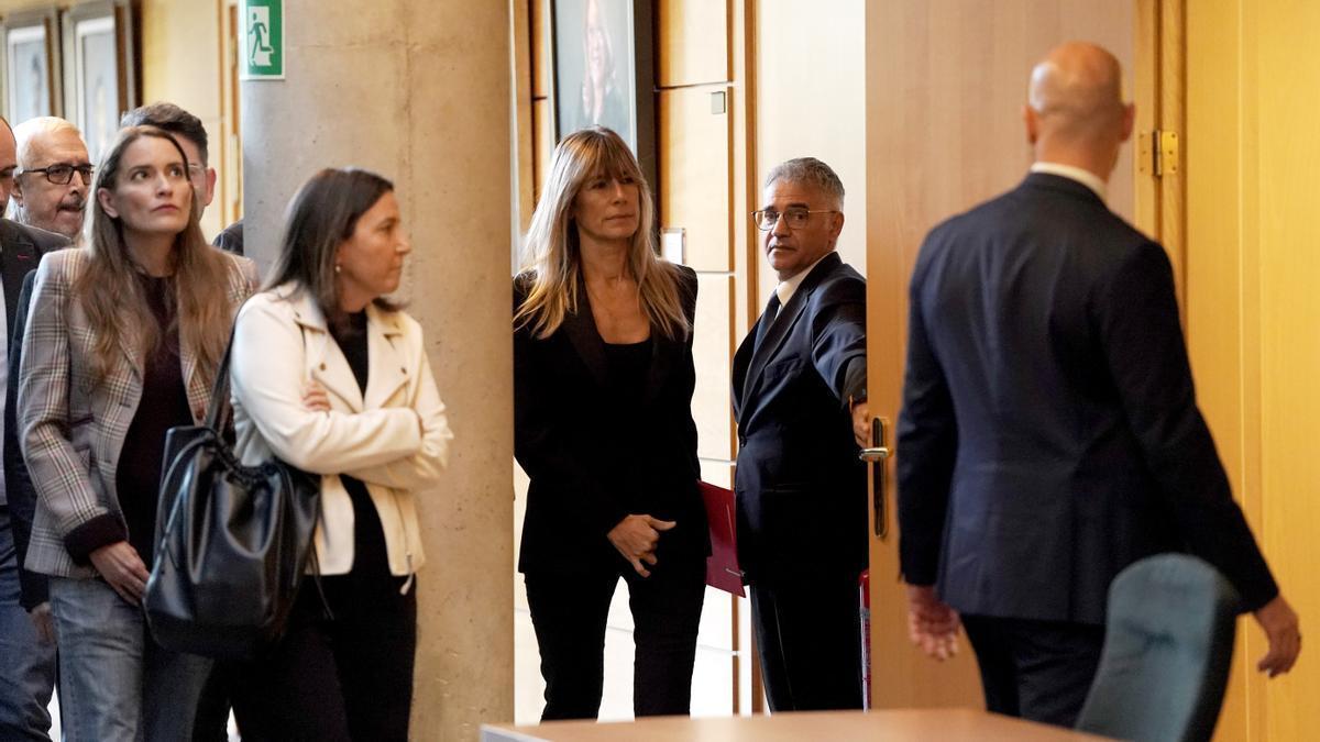 Begoña Gómez a su llegada a la comisión de investigación en la Asamblea de Madrid.