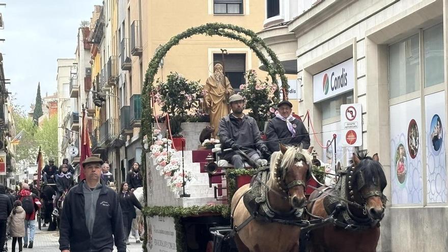 Els Tres Tombs tornen a omplir Igualada després de fer-se esperar tres mesos