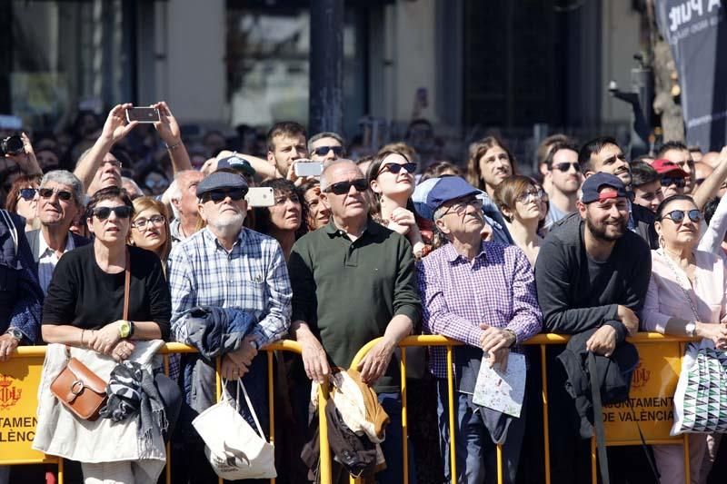 Búscate en la mascletà del 14 de marzo