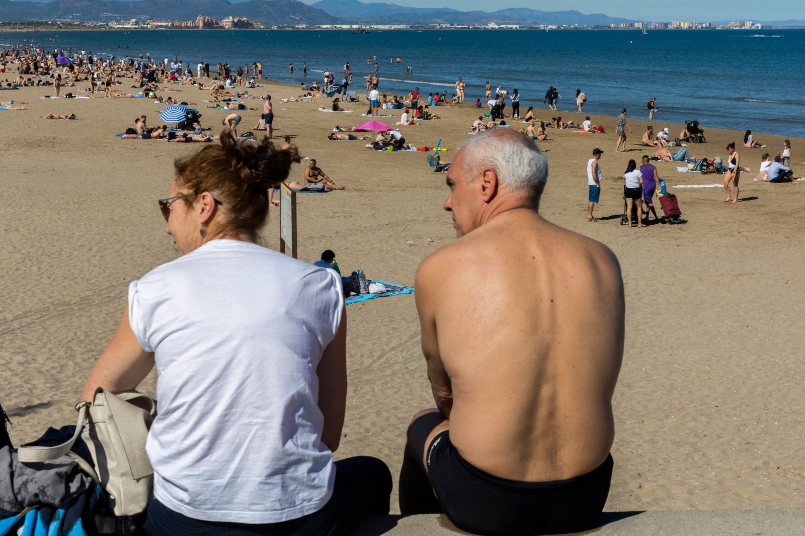 Domingo de Fallas... ¿o de playa?