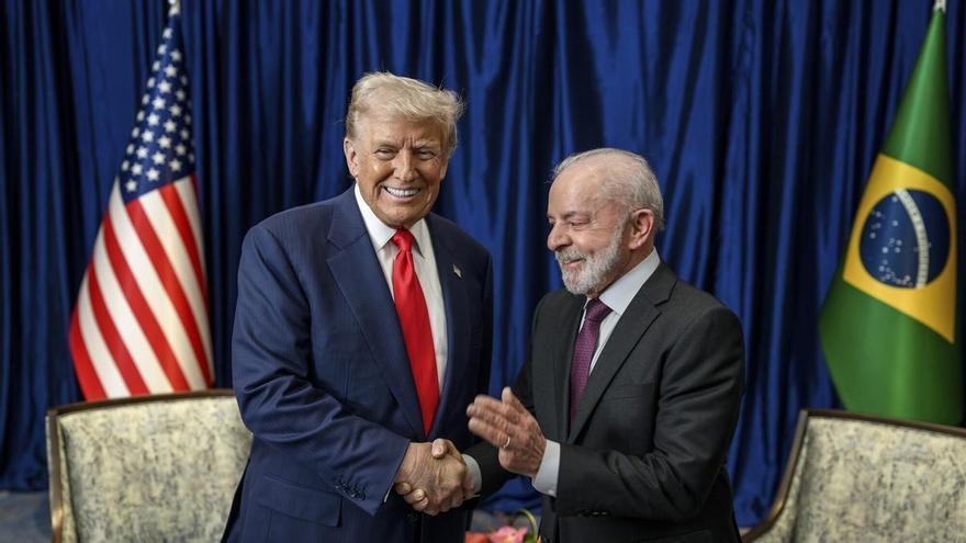 Trump recibe a Lula en un momento de debilidad política del presidente de Brasil