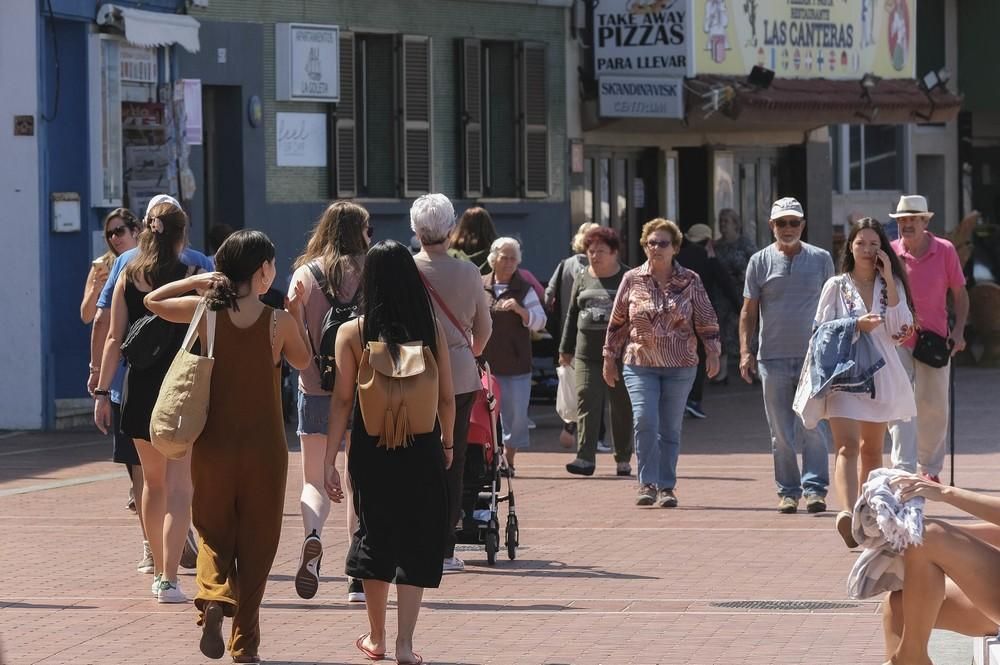 Coronavirus en Canarias | Restaurantes italianos en Playa Chica, en Las Canteras.