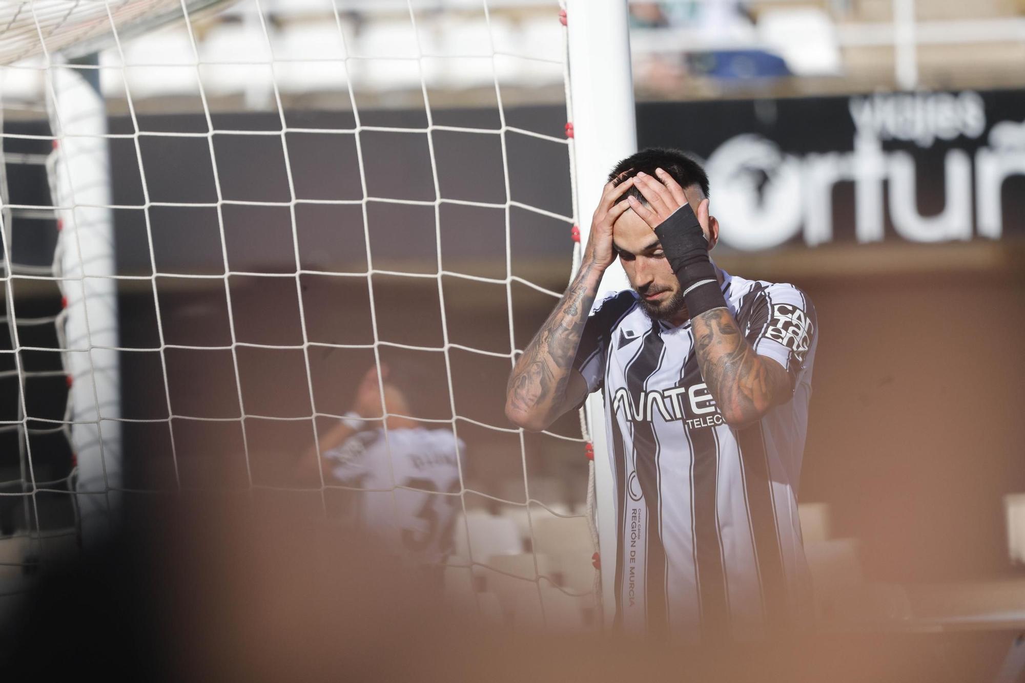 La victoria del FC Cartagena ante el Racing, en imágenes
