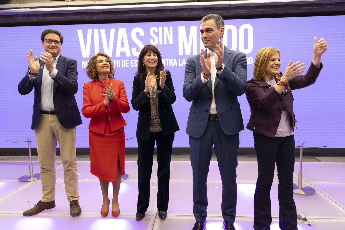 Sánchez,  a la deriva