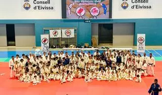Sa Blanca Dona acoge la graduación anual del Dojo Ibiza