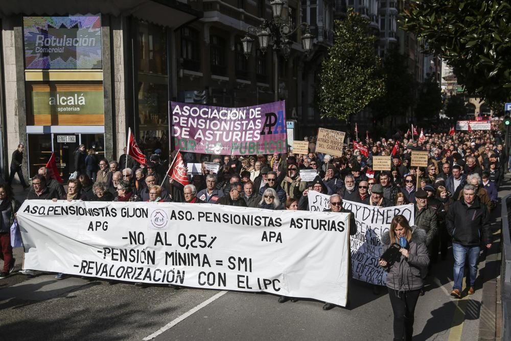 Protestas de los pensionistas en Oviedo.