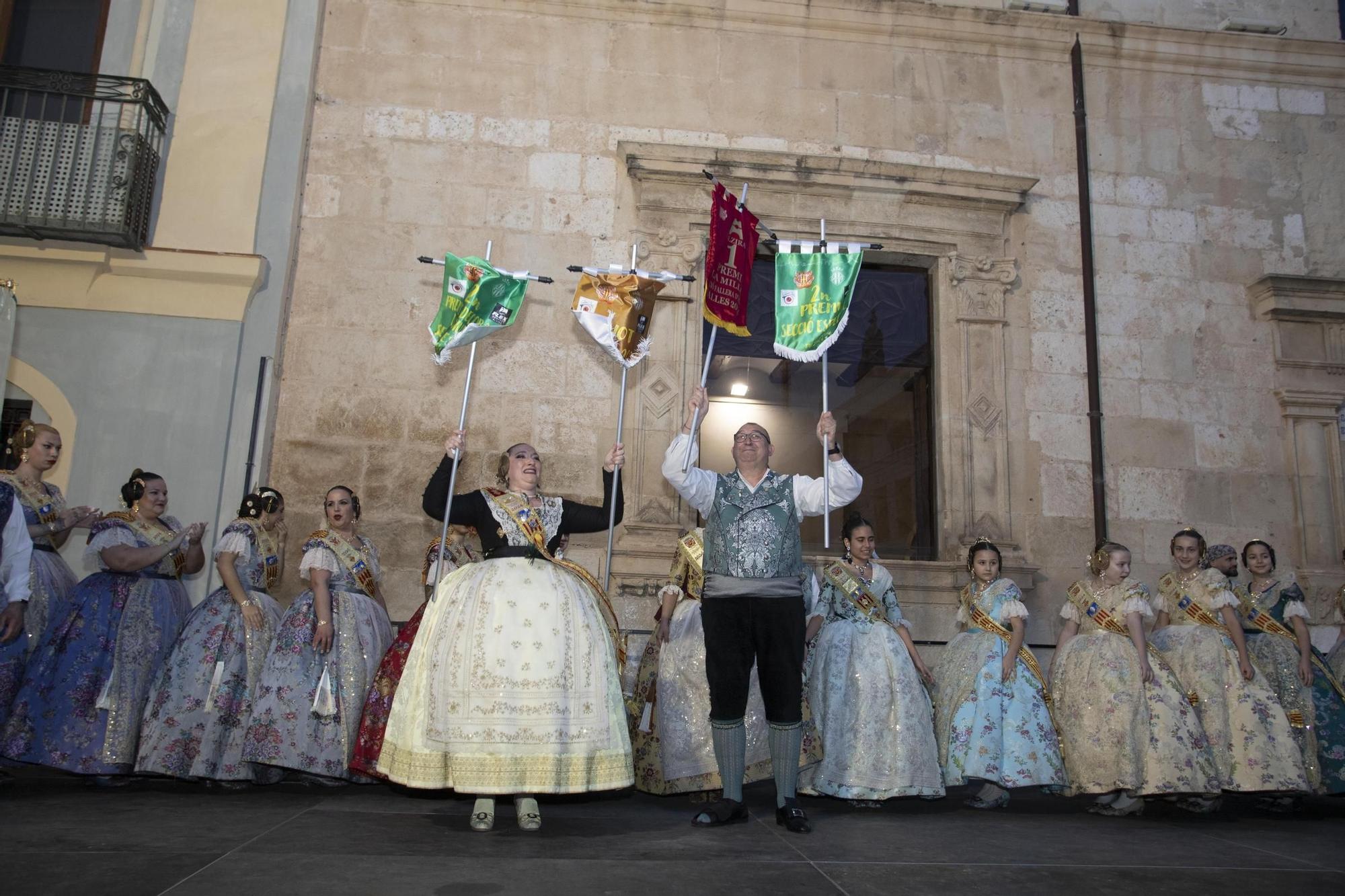 Las mejores imágenes de la entrega de premios de las fallas de Alzira