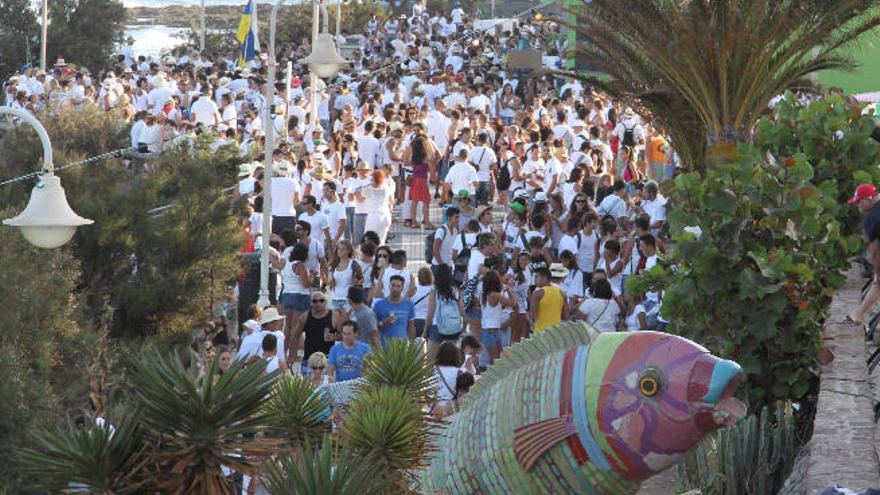 Asistentes a la &#039;Vará del Pescao&#039; en una de sus ediciones anteriores.