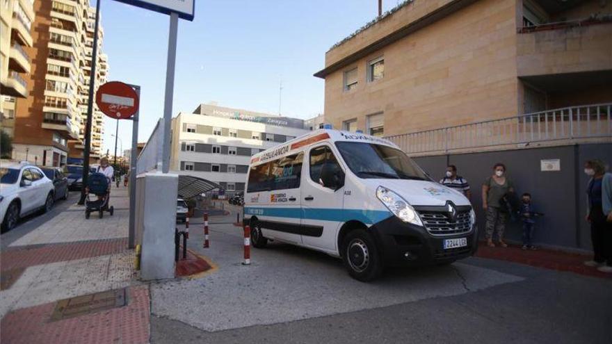 Una ambulancia para tres: un ciudadano se queja por compartir viaje