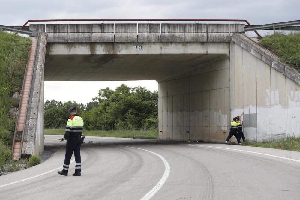 Accident de trànsit a l'N-II a Sant Julià de Ramis