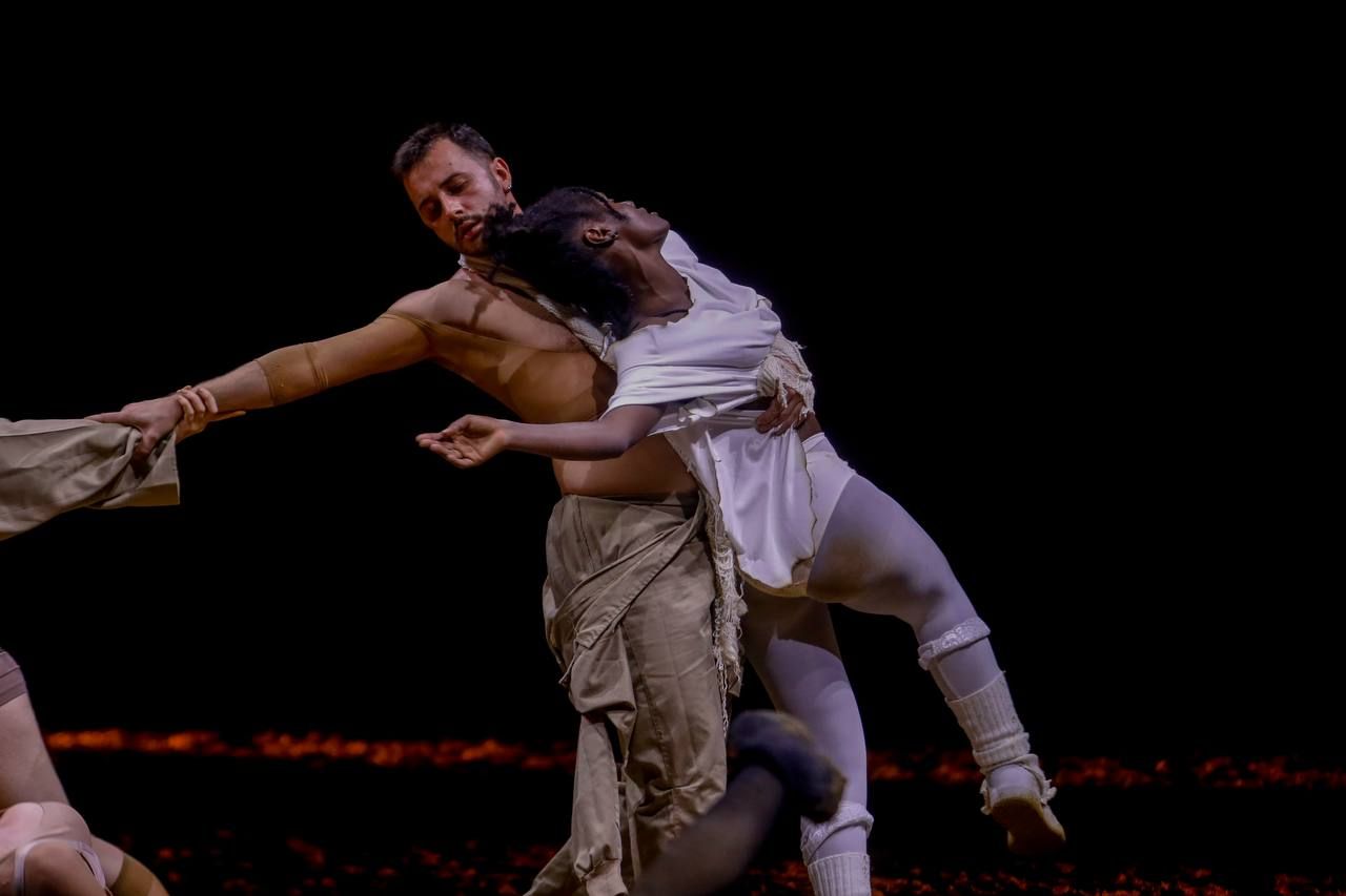 La danza llega a Flora