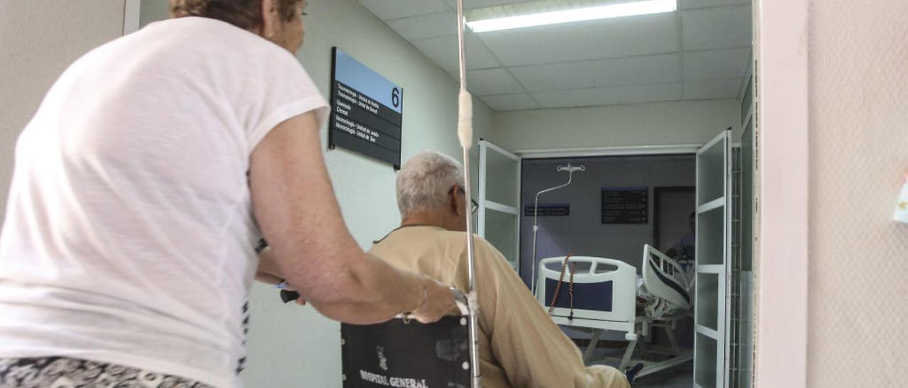 Planta reabierta en el Hospital General tras haberla cerrado el primer día de este mes.