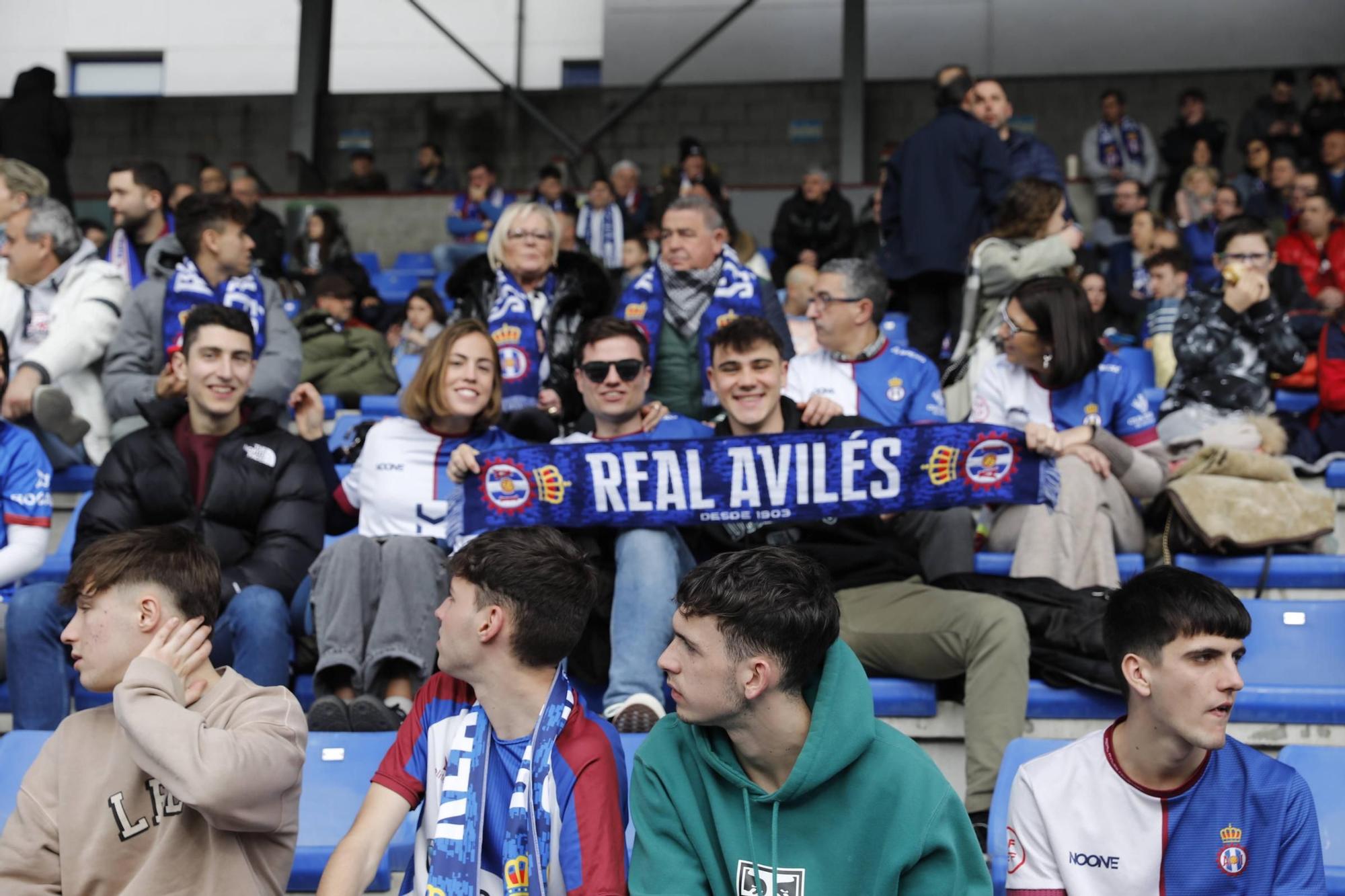 EN IMÁGENES: Así ha sido la victoria del Avilés en el derbi asturiano ante el Langreo