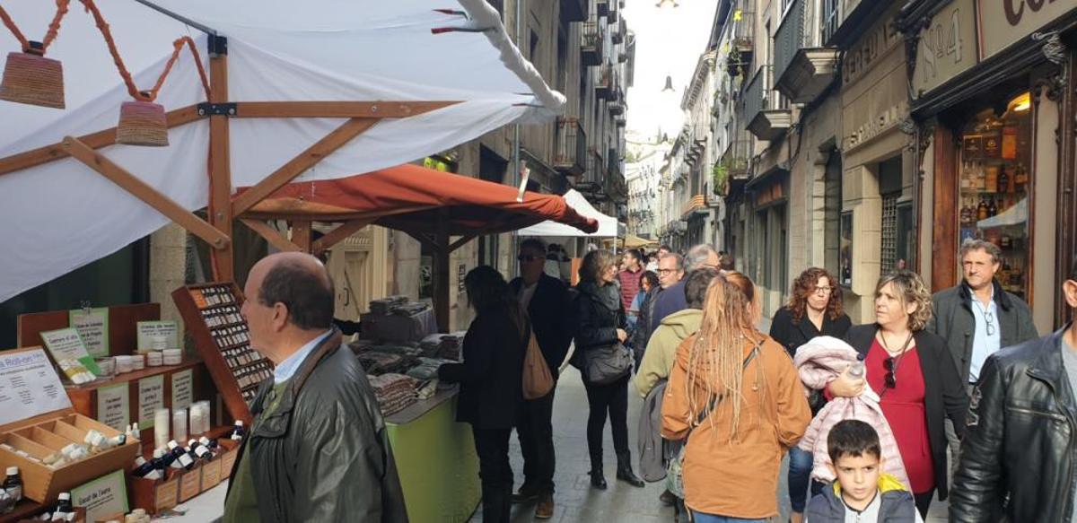 Milers de persones omplen el Barri Vell de Girona per Tots Sants - Fires de Girona 2018 Milers de persones omplen el Barri Vell de Girona per Tots Sants - Fires de Girona 2018