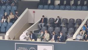 Juan Carlos I reaparecen en el partido de Nada en Abu Dabi