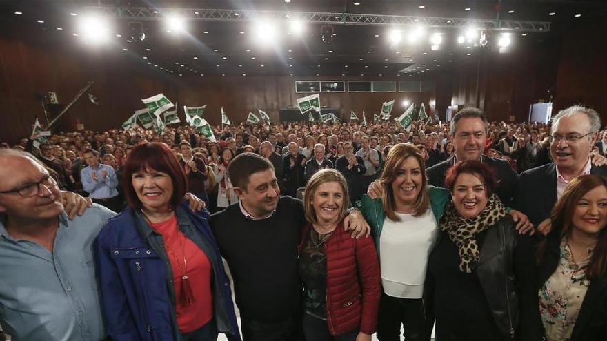 Susana Díaz: «La gente quiere que el PSOE vuelva, pero no el pasado»