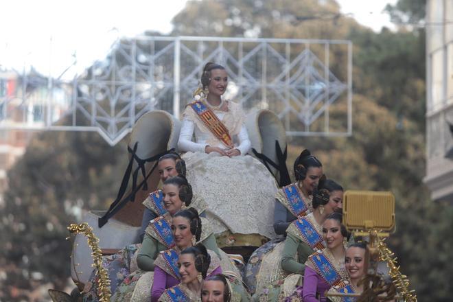 La Cabalgata del Ninot, en imágenes