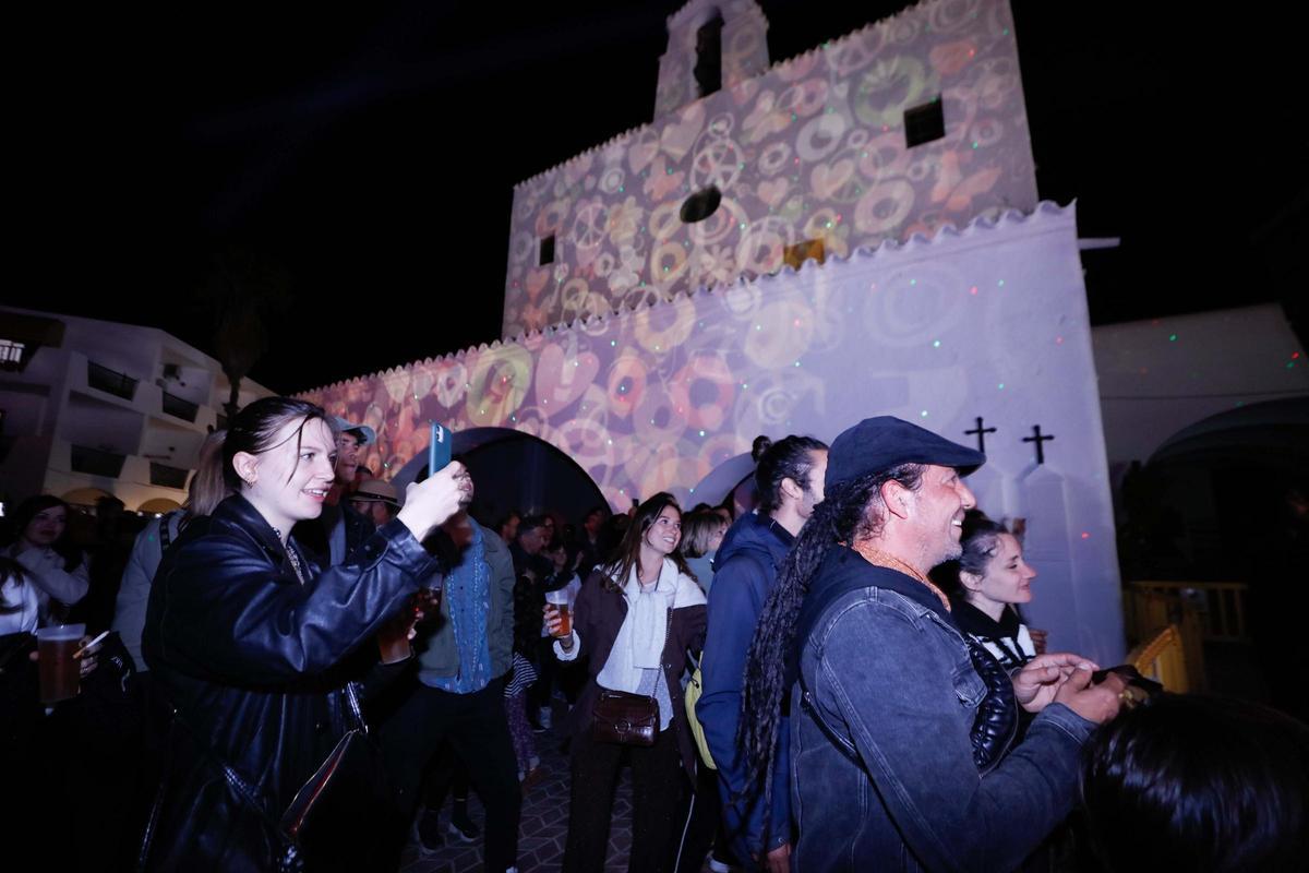Mira aquí todas las fotos de la Flower Power de Sant Josep