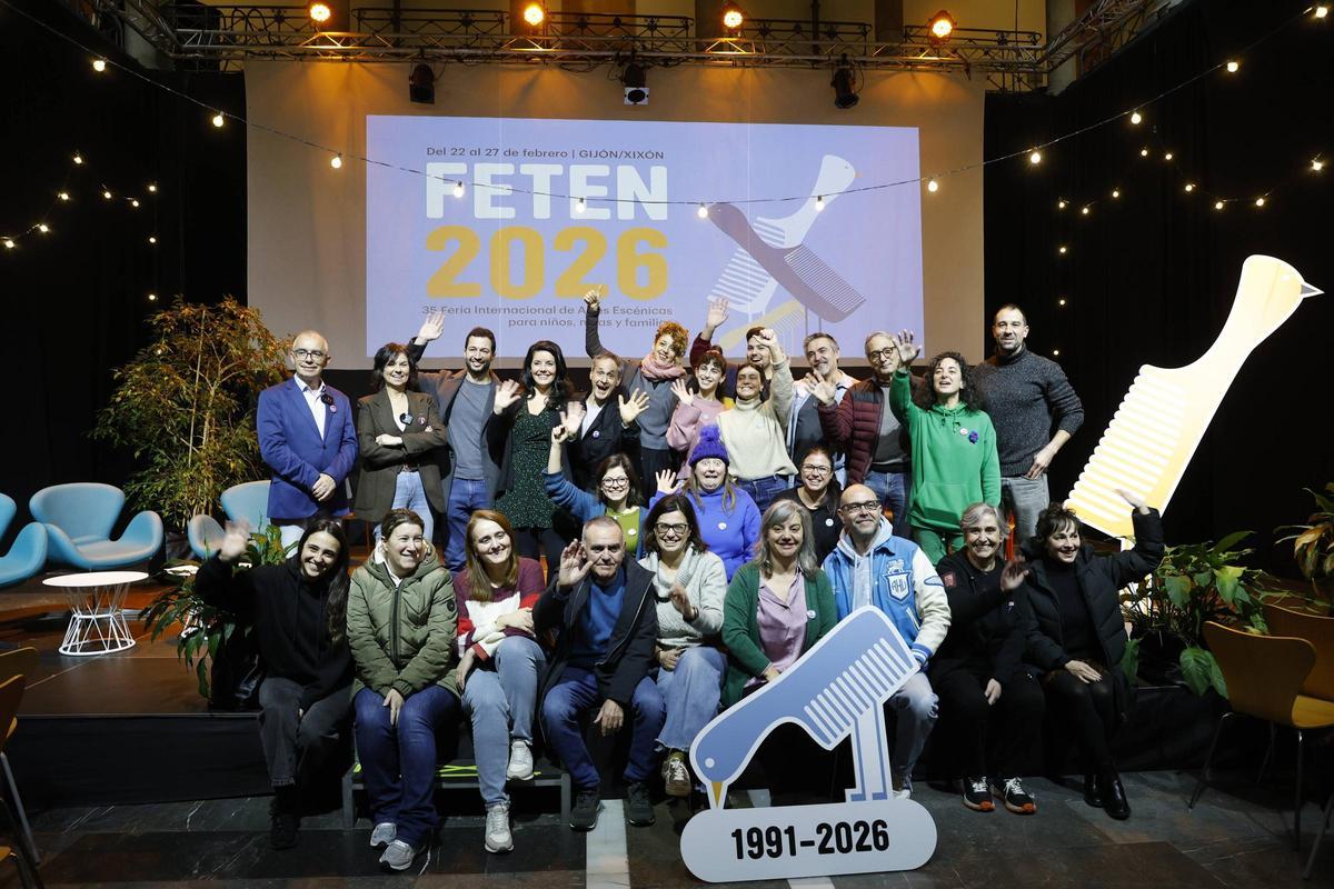 Representantes de la compañías durante la presentación de esta mañana.