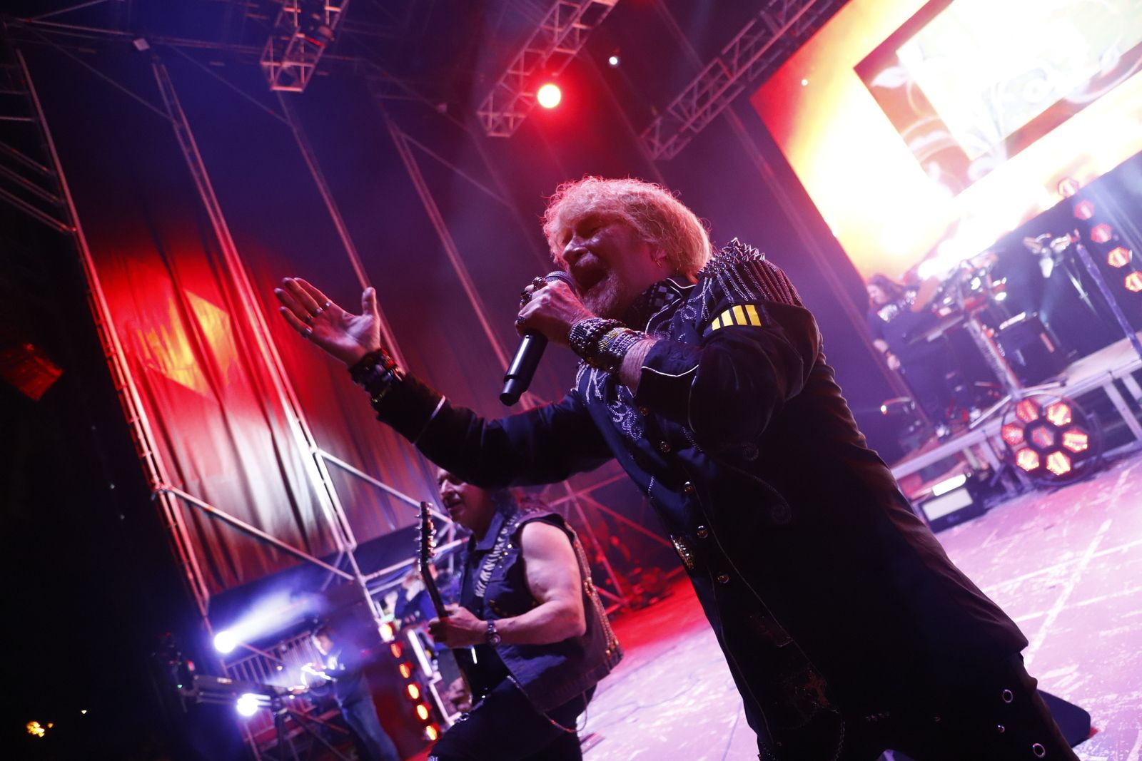 Medina Azahara protagoniza su noche más emotiva en La Axerquía