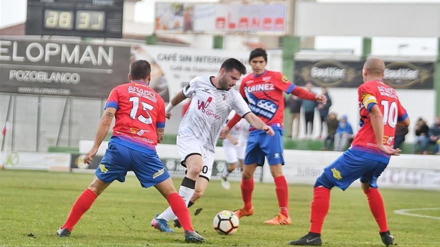 El Pozoblanco empata ante el Onubense