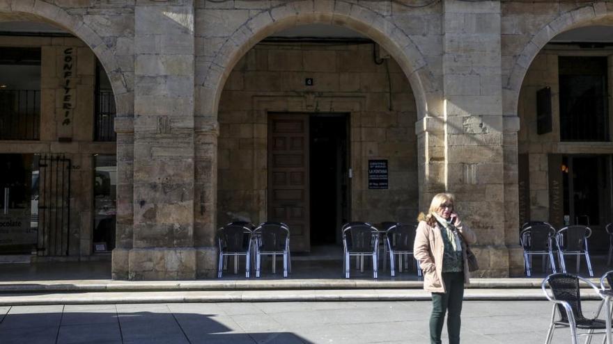 Fachada de la residencia de mayores ubicada en El Parche