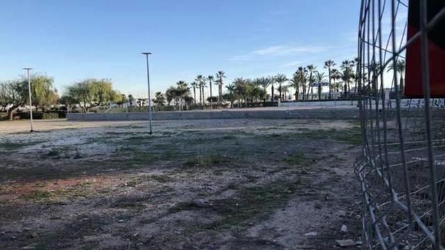 Canet da un paso más para zanjar una pifia urbanística de hace 17 años