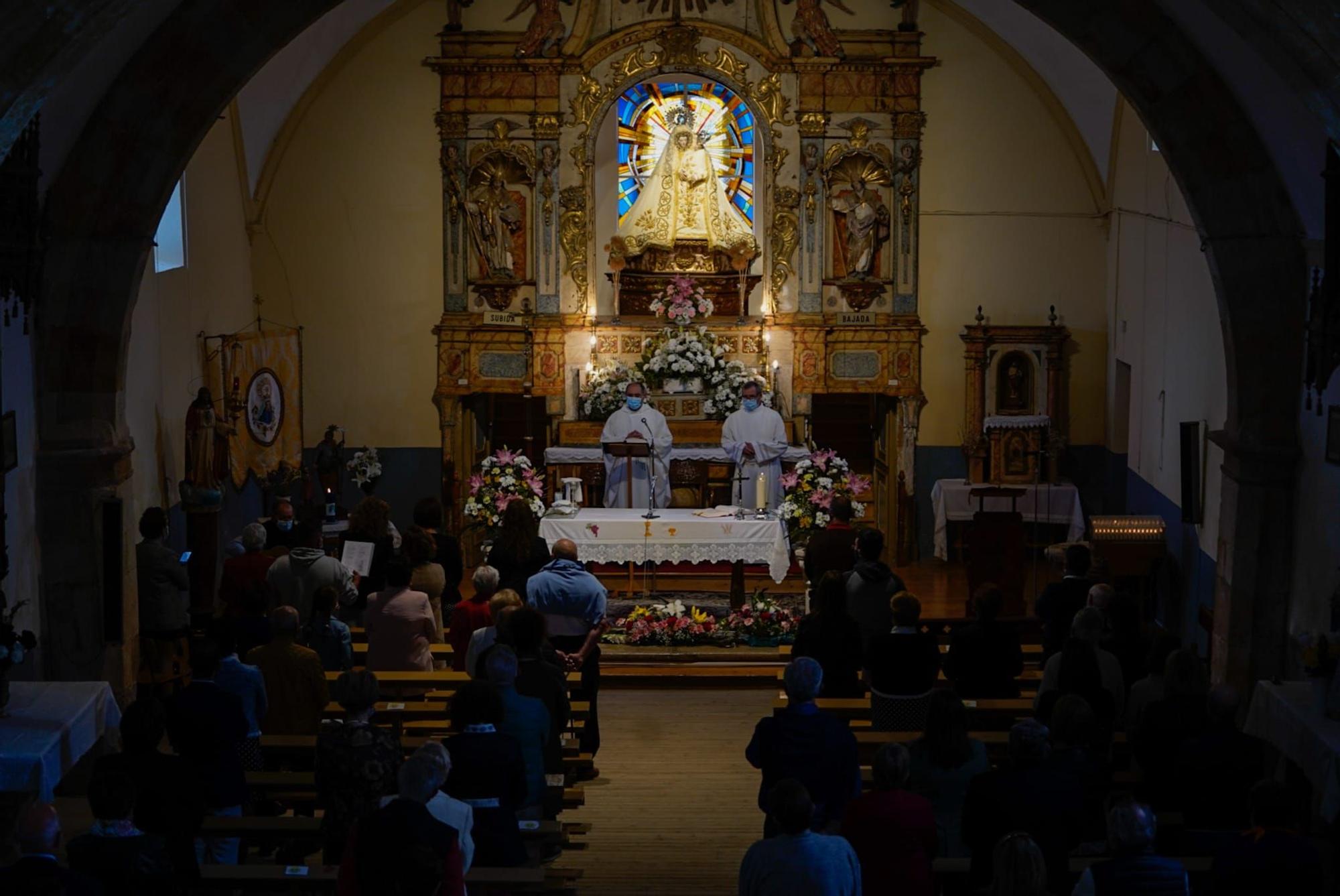 GALERÍA | Misa en honor a la Virgen del Viso, patrona de la Tierra del Vino