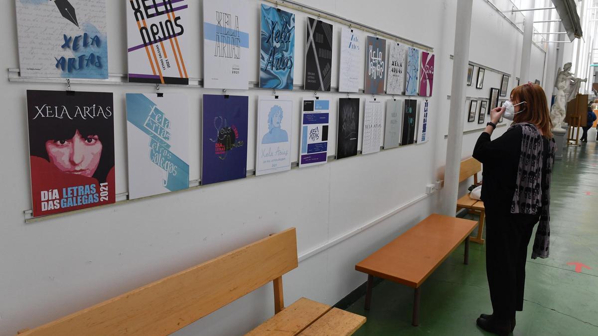 Exposición en una escuela superior de arte en A Coruña.