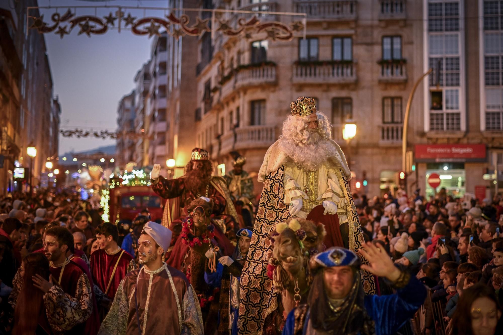 Los Reyes Magos también desataron la ilusión en Ourense