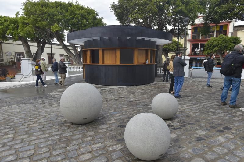 Inauguración de la remodelada plaza Grande de Guía