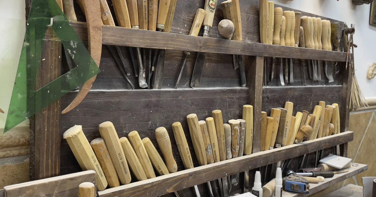 Herramientas de un taller de imaginería cordobés.