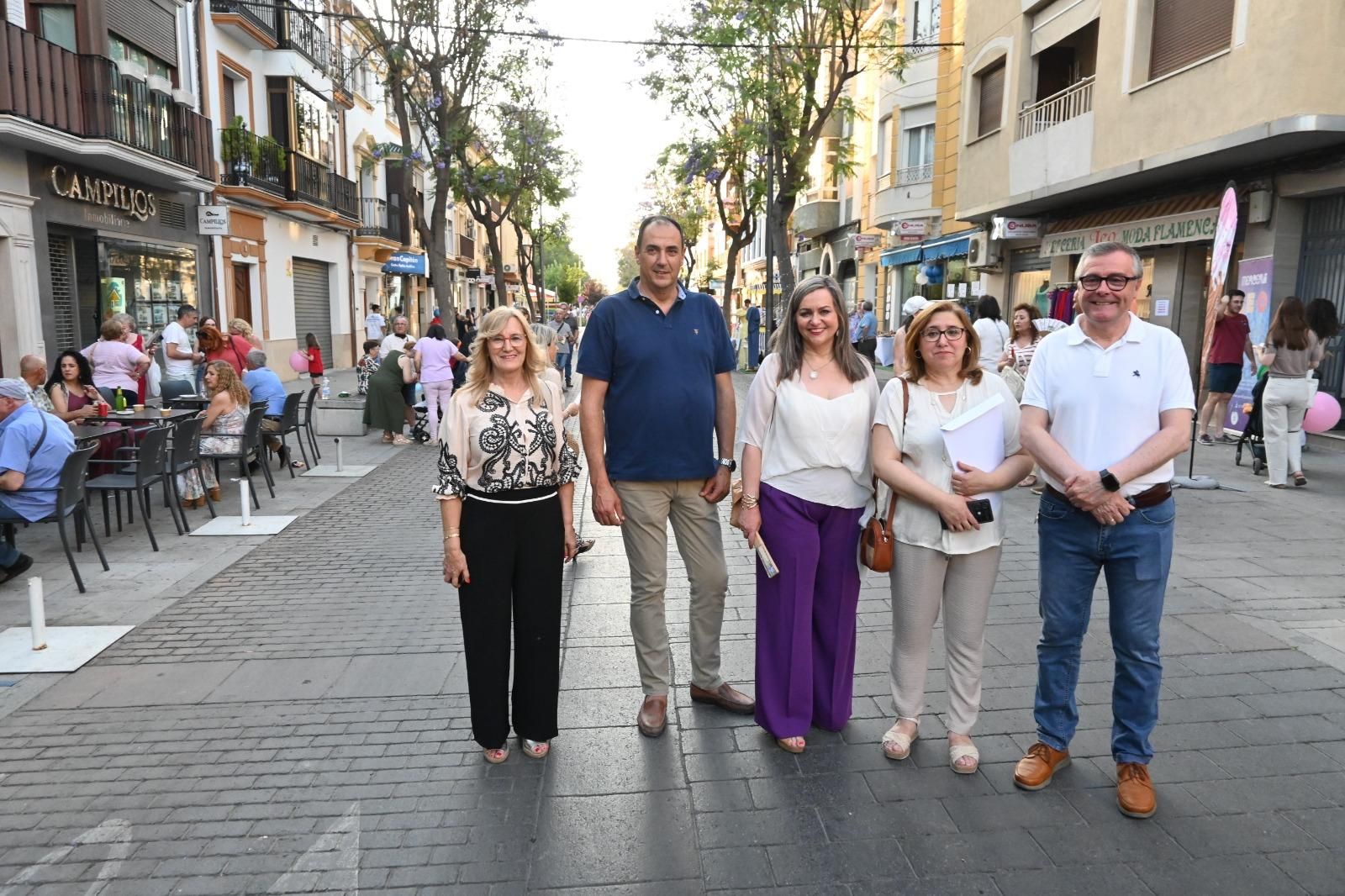 Puente Genil, Cabra y Baena celebran sus 'Noches de compras'