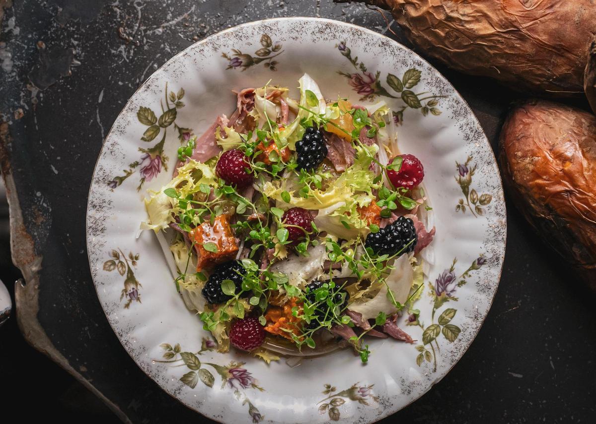 Escabeche de pato con frutos rojos que preparará Dos Pebrots.