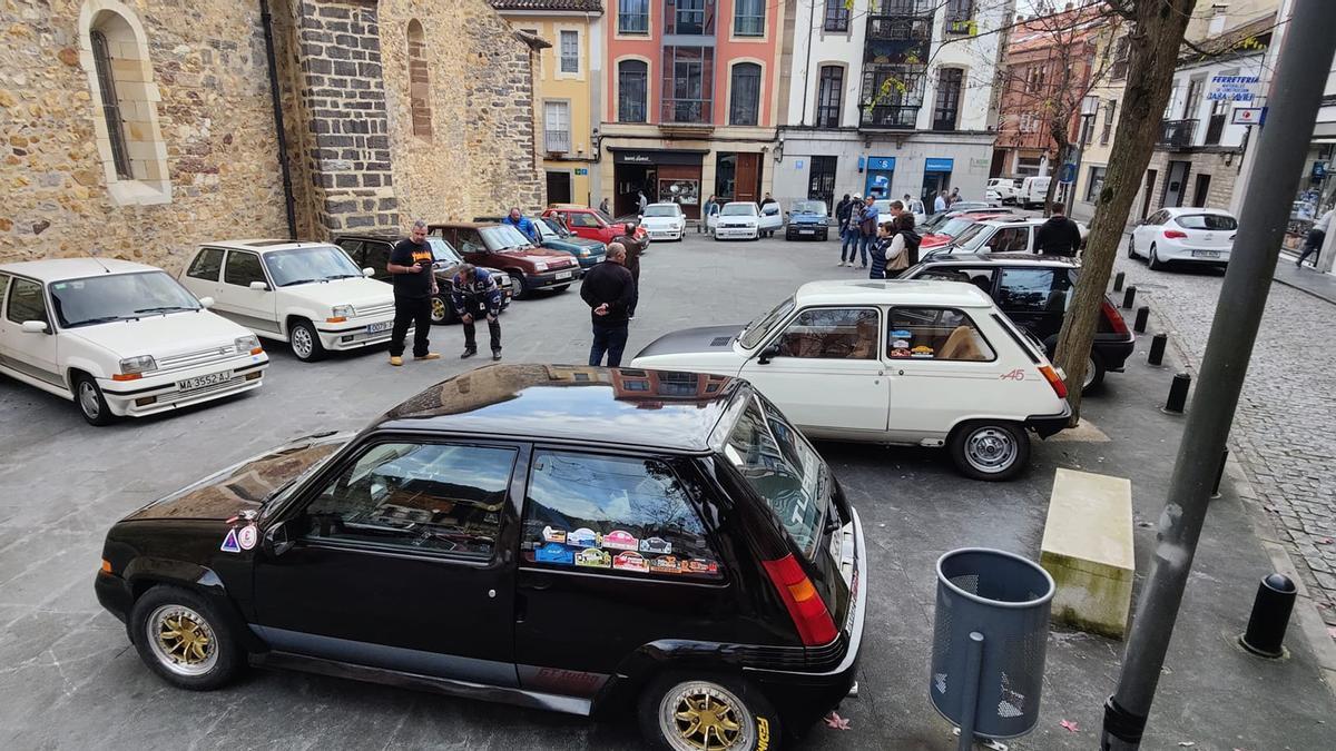 En imágenes: Así fue la concentración de R5 en Salas