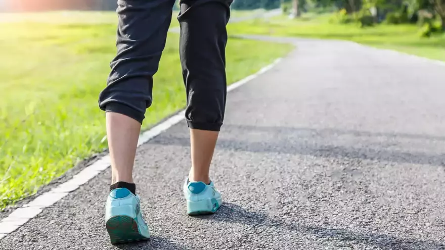 Cuánto adelgaza caminar 1 hora todos los días: increíble