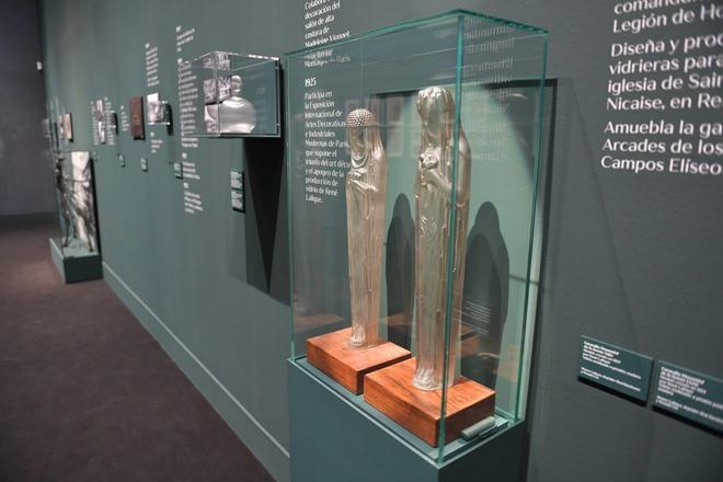 Exposición 'Lalique. La belleza en el art nouveau y el art déco' en la sede de la Fundación Barrié, en A Coruña
