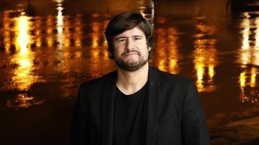 Luis Cebrián: «Con humor, amor y música se puede cambiar el mundo»