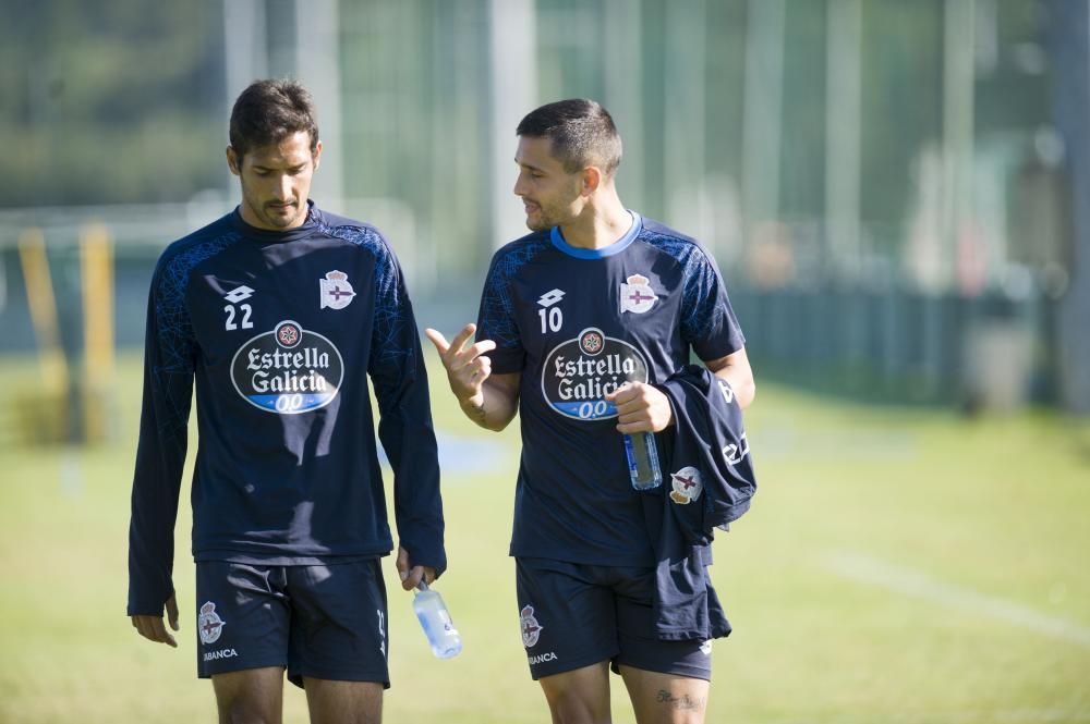 Carles Gil tuvo que abandonar antes de tiempo el entrenamiento. Sidnei y Joselu, también al margen.