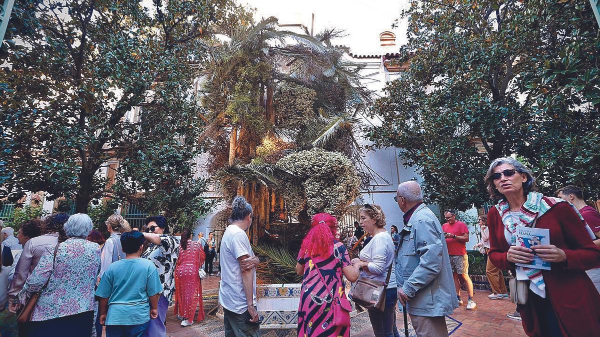 La obra ‘Entre Magnolios’, del equiepo This Humid House, de Singapur, primer premio 2024.