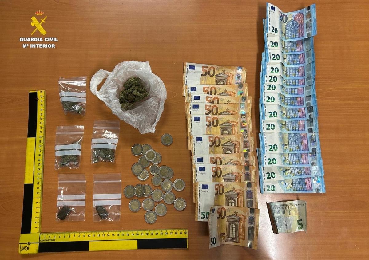 Detenidos dos hombres acusados de tráfico de drogas en Benicàssim