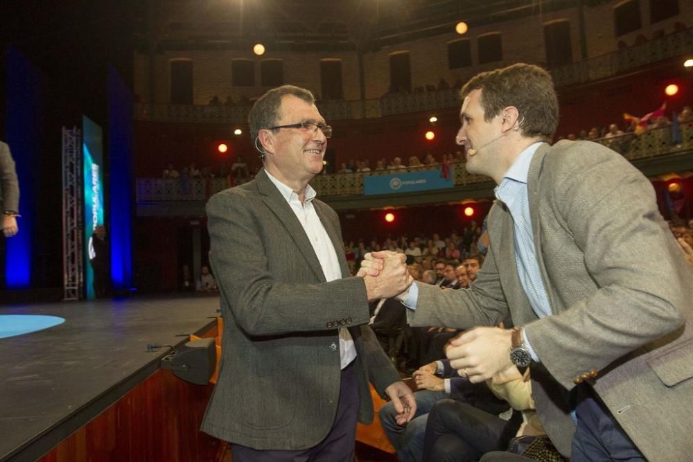 Casado apadrina las candidaturas de Ballesta y López Miras