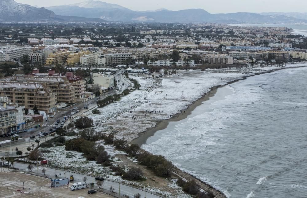 La nevada sobre La Marina, a vista de pájaro