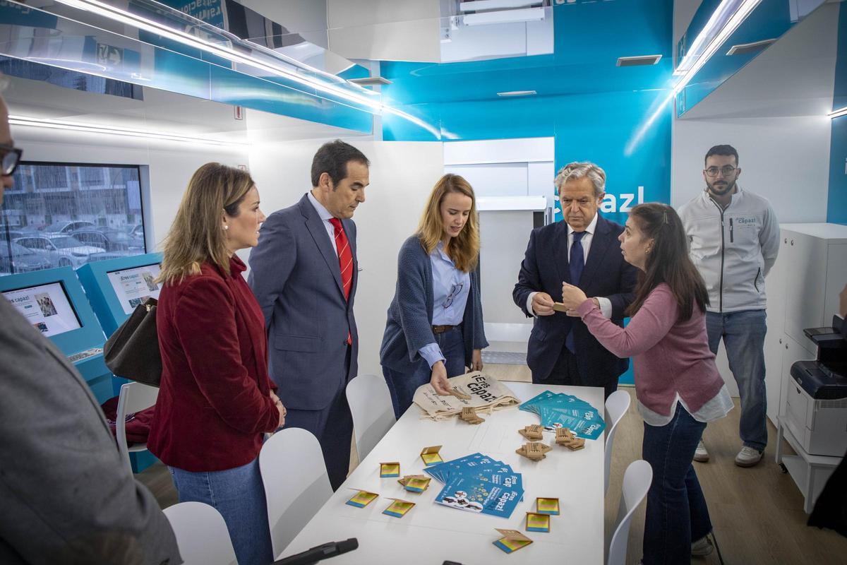La Diputación de Córdoba incorpora un aula móvil al proyecto 'Eres Capaz'