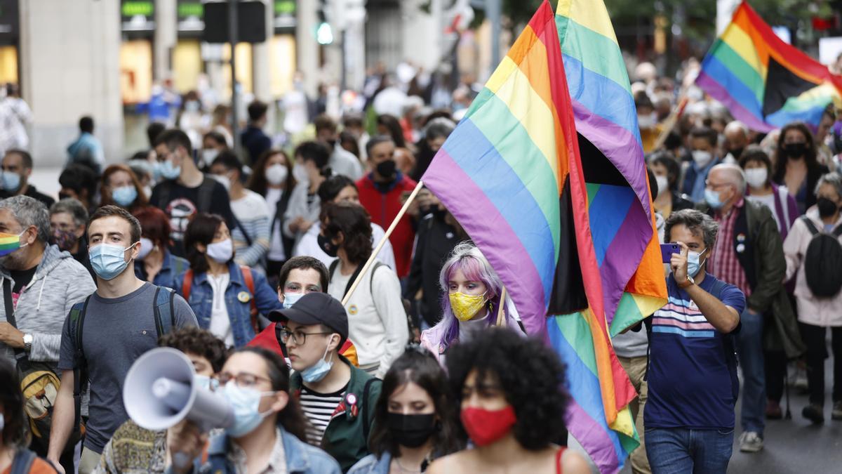 Del Orgullo Gay al LGTBI+: ¿Qué significan estas siglas?.