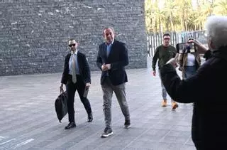 Anguix desconoce que el pagaré fuera "trucho" y el Elche deja de estar acusado en la última sesión del juicio